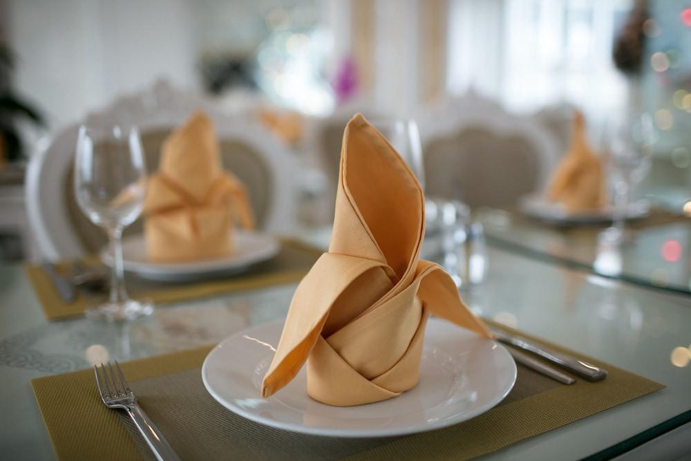 Viola Royal Hotel & Spa Hanoi Bagian luar foto
